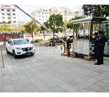 超詳細講解|「停車場車牌識別系統(tǒng)」設(shè)計、施工與調(diào)試技巧